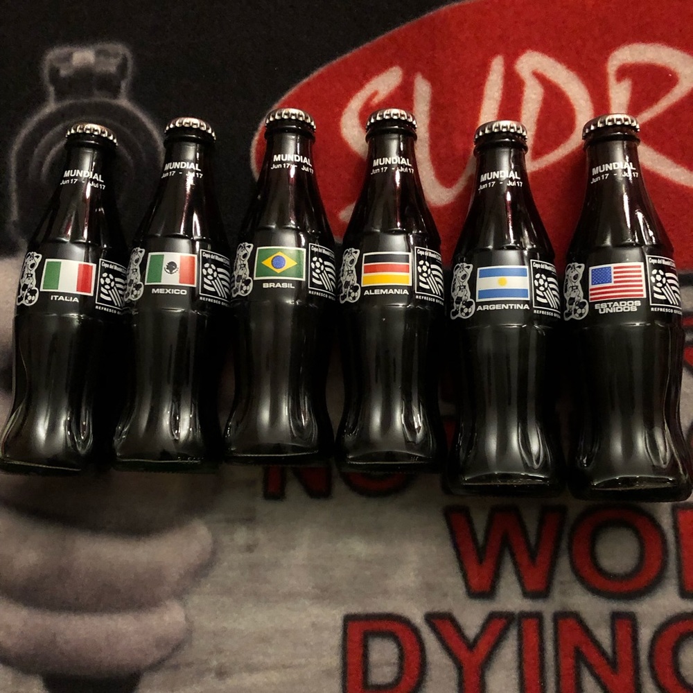 Coca Cola FIFA World Cup 1994 collectible bottles